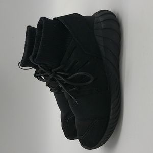 Adidas Tubular Doom Triple Black